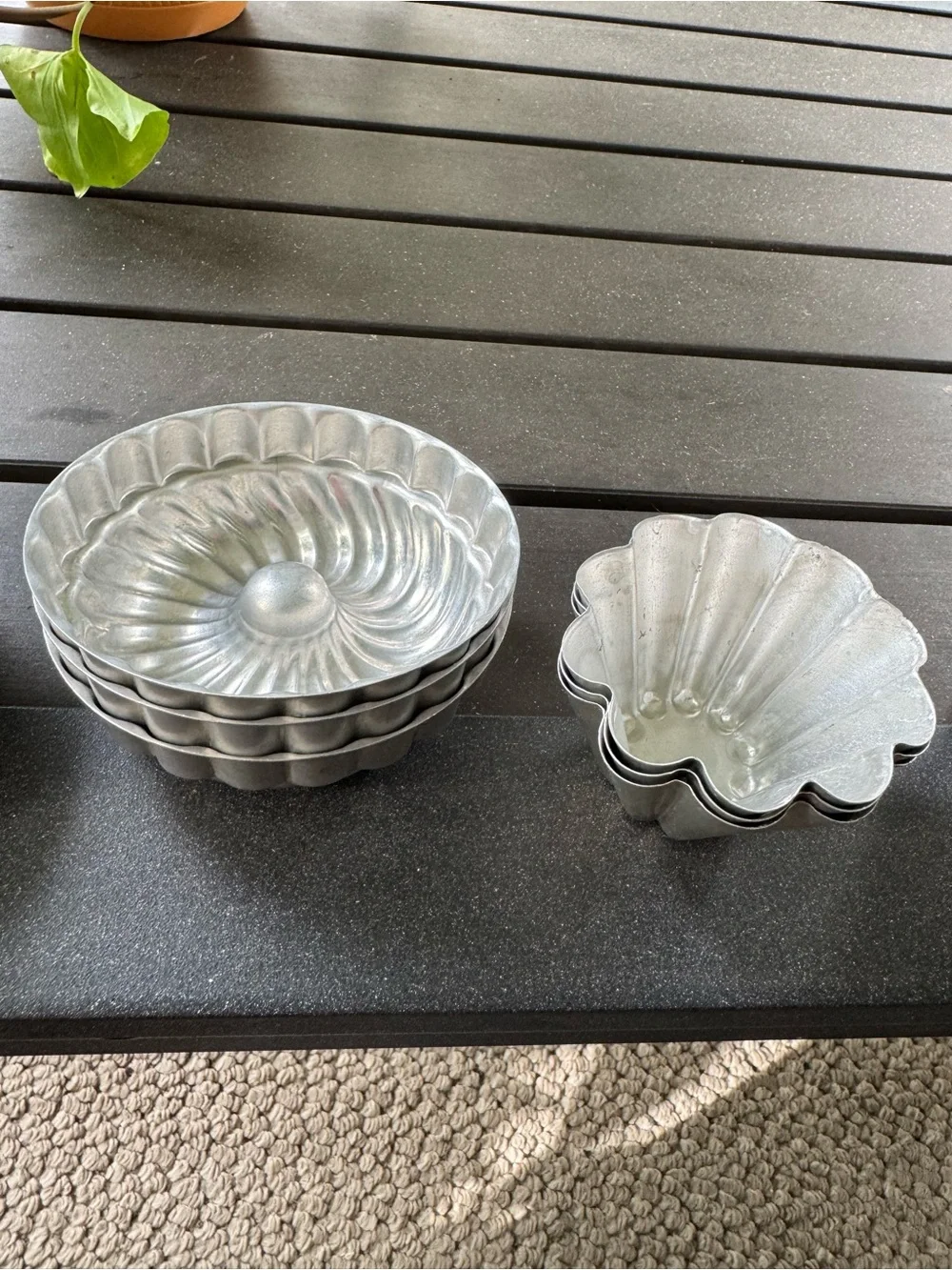 Vintage Aluminum Mini Baking Molds Lot of 36 Bundt Jello Tart Cake Assorted